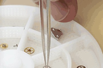 深圳劳力士时间不走怎么办